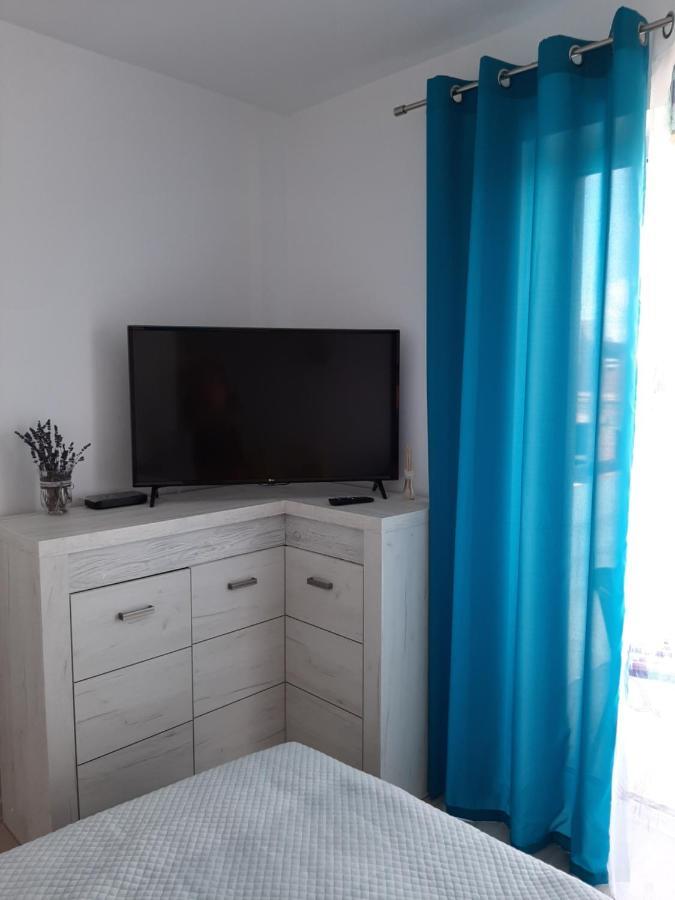 Apartament Viktoria Apartman Darlowko Kültér fotó